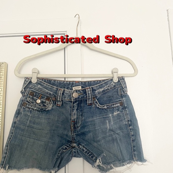 🧲True Religion Jean Shorts🧲 - Picture 1 of 4